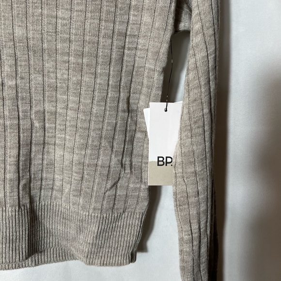 NWT BP. Reagan Rib Crop Sweater in Grey Heather - Picture 4 of 4